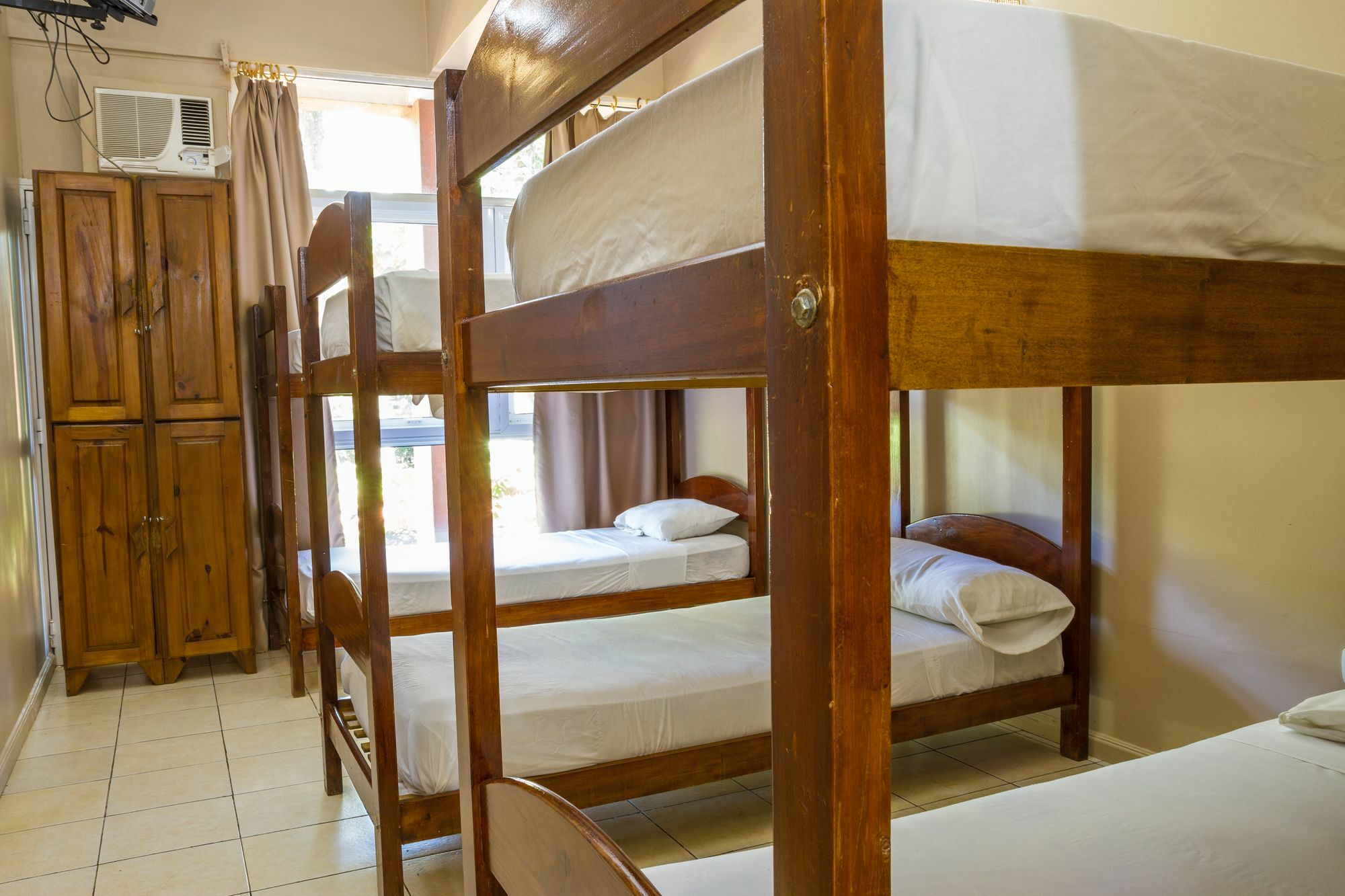 Tangoinn Club Iguazu Party Luxury Hostel Пуерто Игуасу Екстериор снимка